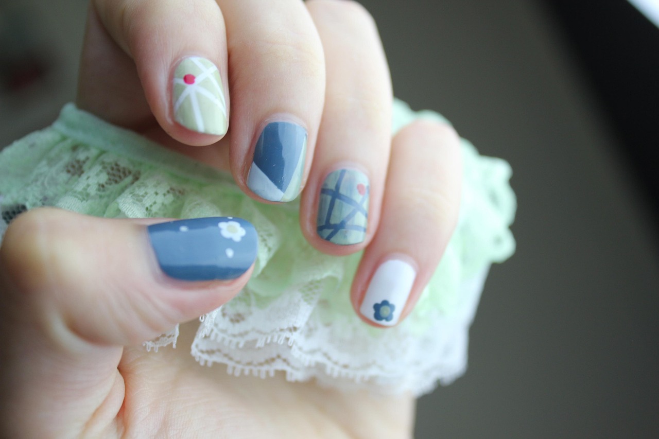 Choosing nail colours for your skin tone
